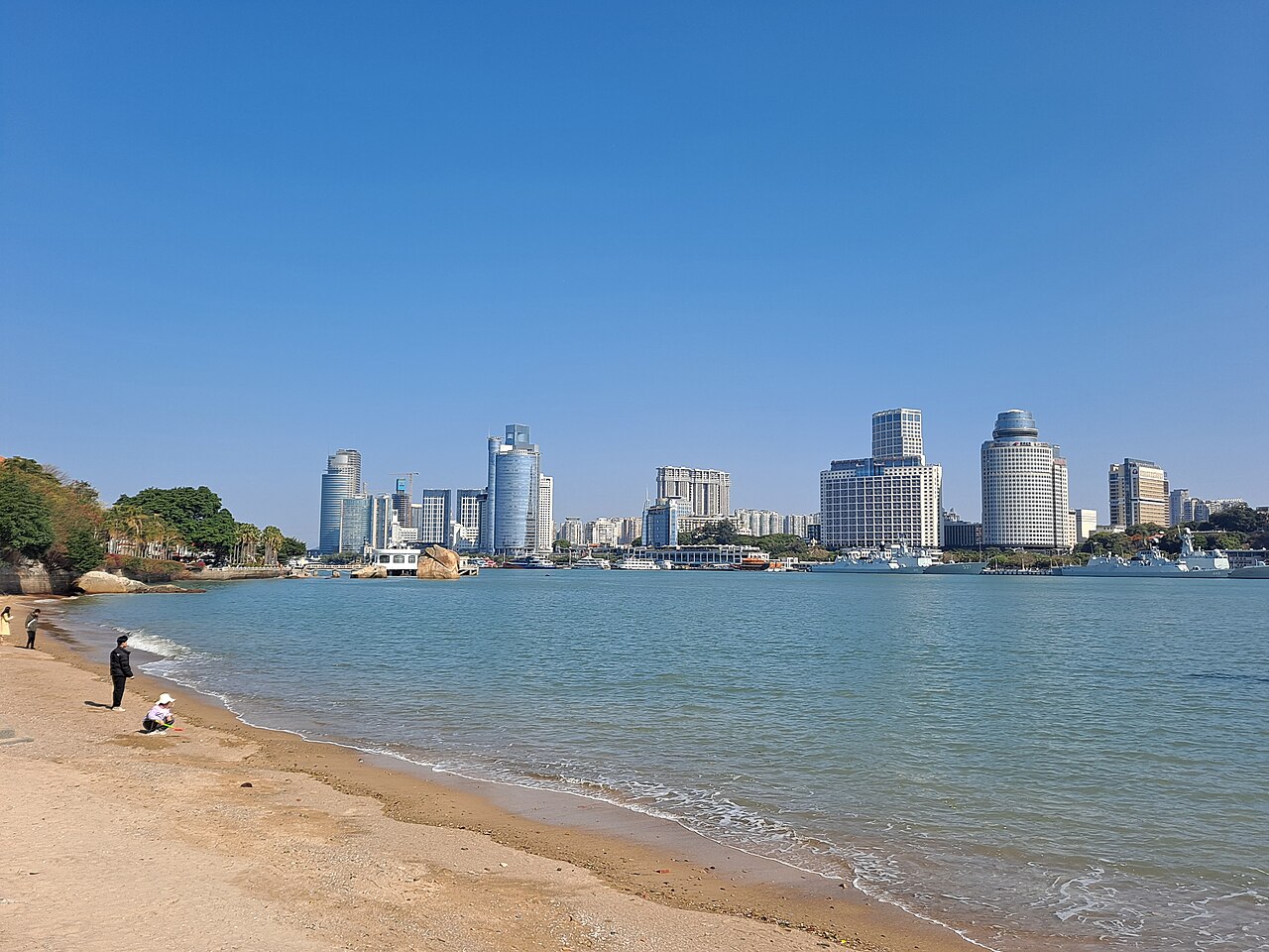 日光岩，全岛最高点
