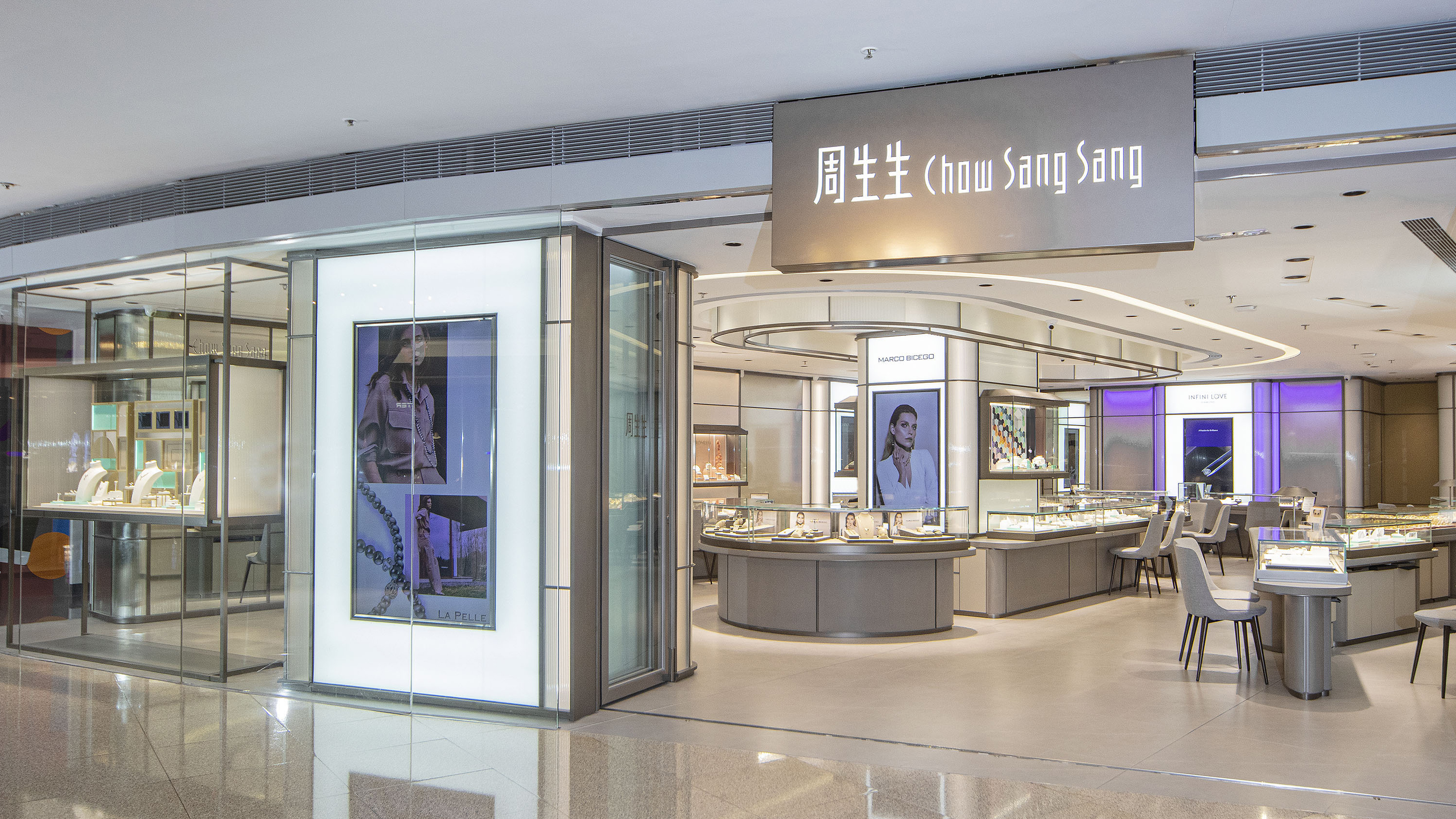 东涌东荟城名店仓，离机场 10 分钟