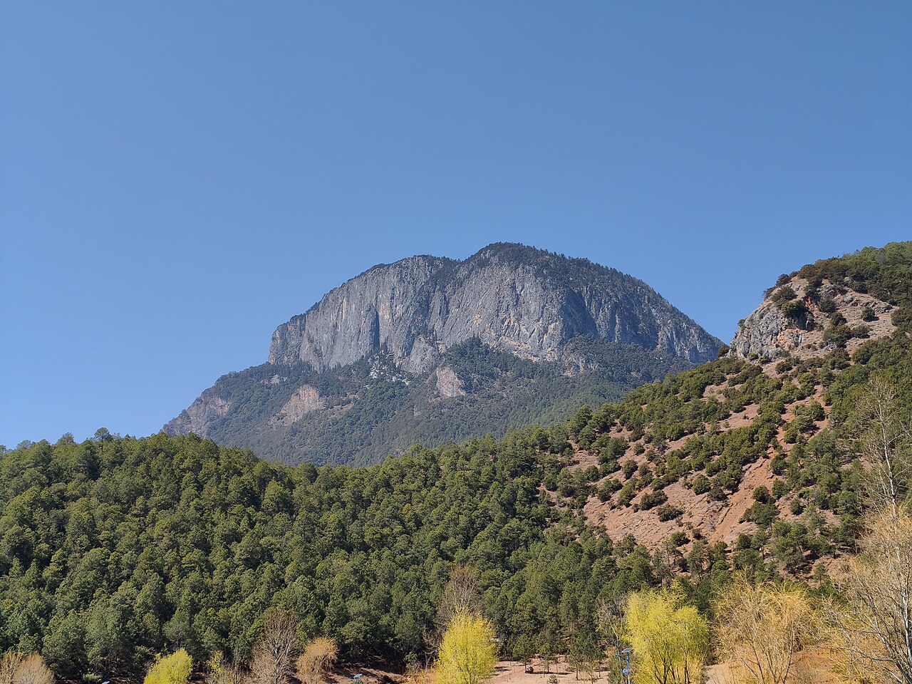 Lugu Lake
