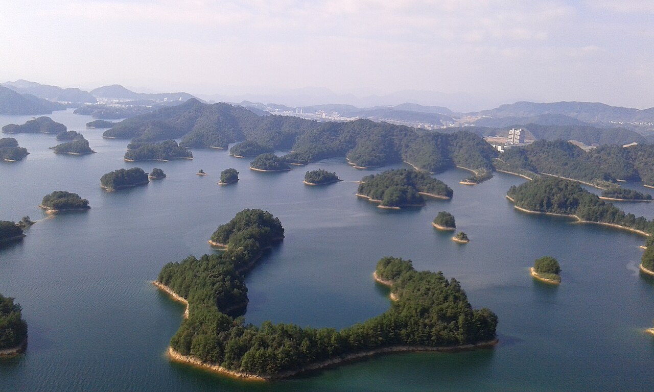 The viewing platform on Meifeng Island