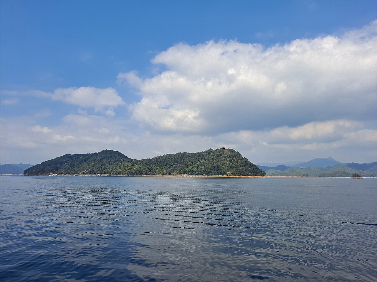 Qiandao Lake